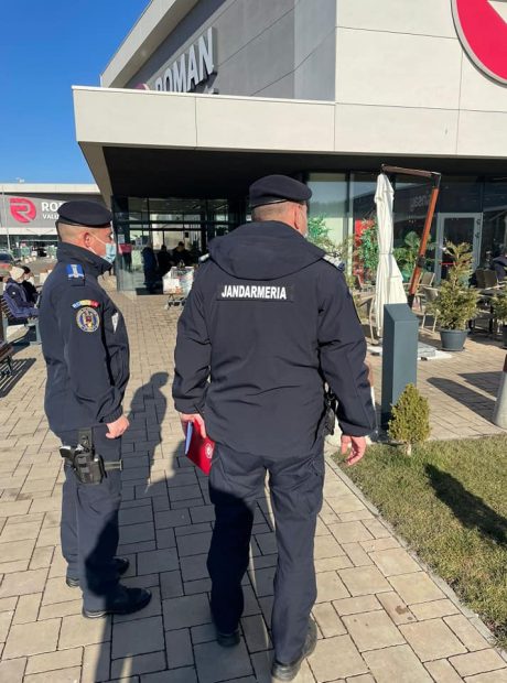 Amenda primită de un bărbat care a sunat la 112 pentru că nu era lăsat să intre într-o sală de jocuri