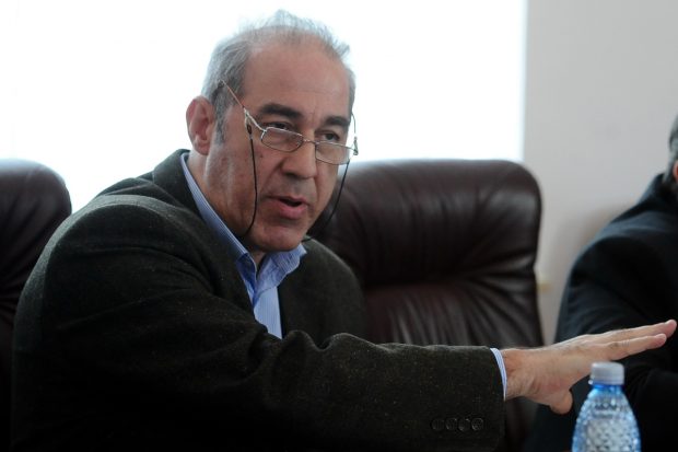 Profesor universitar, coordonatorul comisiei care a demonstrat plagiatul lui Victor Ponta: „Extinderea fenomenului e și «opera» unor miniștri ai educației”