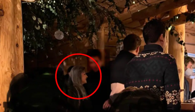 Ministru elvețian, fără mască, într-un restaurant. După două zile, Nuria Gorrite a anunțat că are COVID