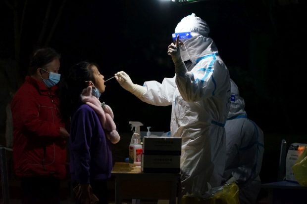 Încă un oraș din China intră în carantină. Peste un milion de oameni, vizați de restricții