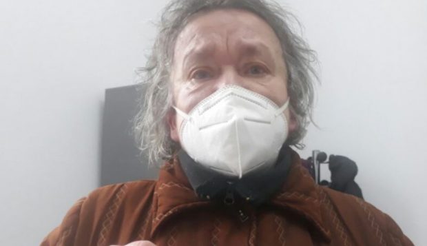 O femeie din Galați spune că a fost anunțată de furnizorul de apă că a murit: „Sunt vie şi mă simt bine”