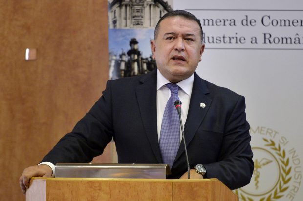 Președintele Camerei de Comerț, despre mesajul „Je suis Ciucă”: „Mi s-a părut deplasat să te iei de premier pentru o chestie din 2003”