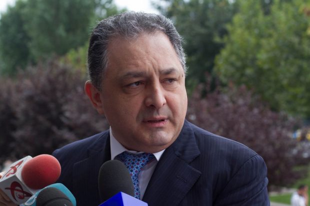 Marian Vanghelie a amenințat cu moartea o tânără, în București, despre care credea că îl urmărește pe străzi. Femeia a sunat la 112