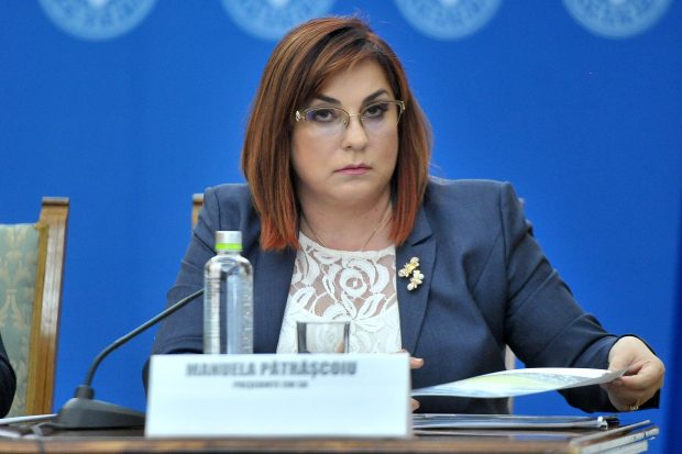 „Vânătorul de CV-uri” arată pe mâinile cui a fost lăsată Compania Națională de Investiții în ultimii 9 ani