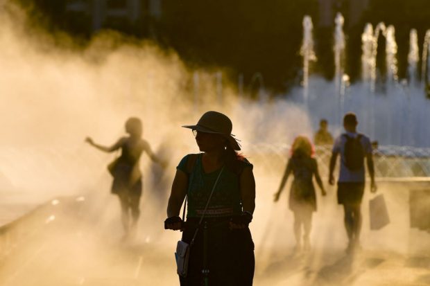 Caniculă și vijelii, în următoarele două săptămâni. Anunțul făcut de meteorologi