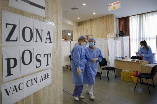 Prima tranșă de vaccin anti-COVID pentru copiii cu vârste între 5 și 11 ani a sosit în România. Vaccinarea debutează miercuri