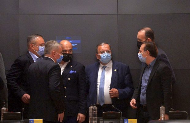 PNL a început negocierile pentru fuziune cu ALDE. „Săptămâna viitoare putem avansa data consiliului de unificare”
