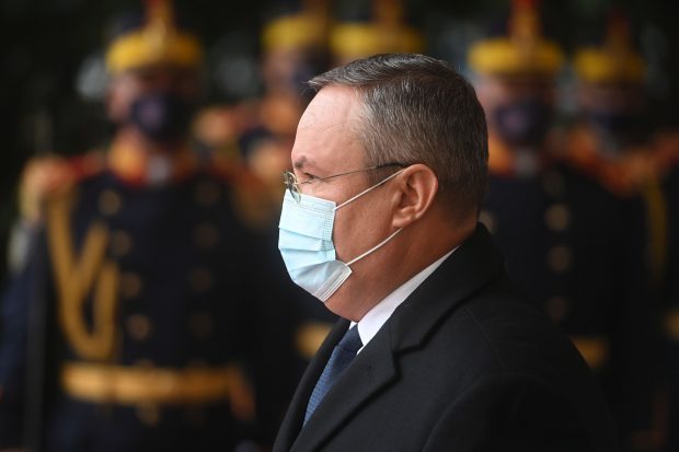 PressOne explică de ce dezvăluirea despre plagiatul premierului a apărut acum. Când a cerut Emilia Șercan acces la teza lui Ciucă și când a primit aprobare