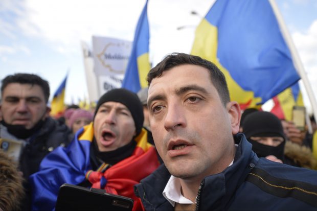 SONDAJ. AUR, în creștere, a ajuns la aproape 21% în intenția de vot. Scăderi pentru PSD și PNL