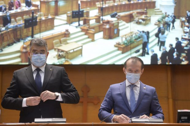 Anchetă Europa Liberă: Sumele uriașe plătite de PSD și PNL pentru propagandă în presă și pe rețelele de socializare