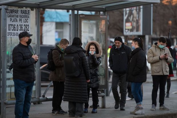 Toată România este în scenariul roșu de COVID. București a raportat din nou cele mai multe cazuri noi