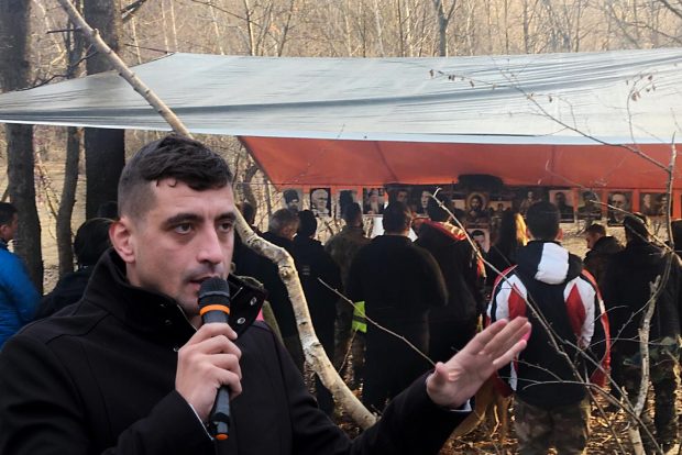Legăturile AUR cu frățiile ortodoxe și neo-legionare. Rolul taberelor unde copiii sunt supuși propagandei