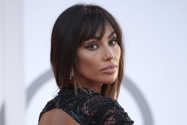 Mădălina Ghenea îşi întrerupe activitatea în mediul online. Mesajul îngrijorător transmis de actriță: „Nu mă simt prea bine”