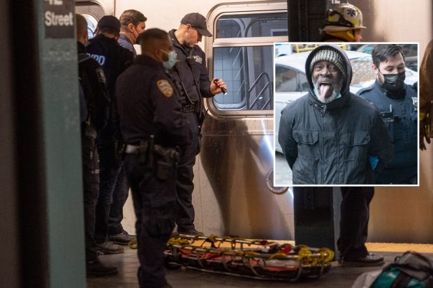 Femeie împinsă în fața metroului, la New York, de un bărbat care s-a predat la stația următoare: „Am făcut-o pentru că sunt Dumnezeu!”