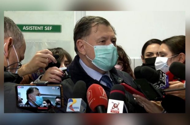 Distanţare socială cu ministrul sănătăţii. Imaginile de necomentat din spitalul de la Constanța
