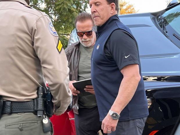 Arnold Schwarzenegger, implicat într-un accident cu patru mașini în Los Angeles