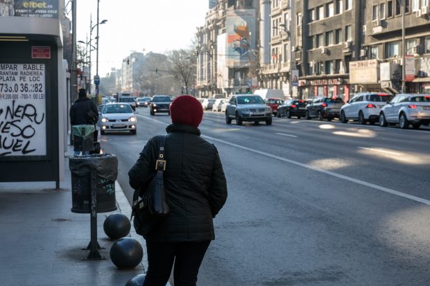 Greva STB continuă. Niciun autobuz nu circulă în această dimineață. Director: „Angajații își periclitează locul de muncă”. Nicușor Dan e la sediul STB