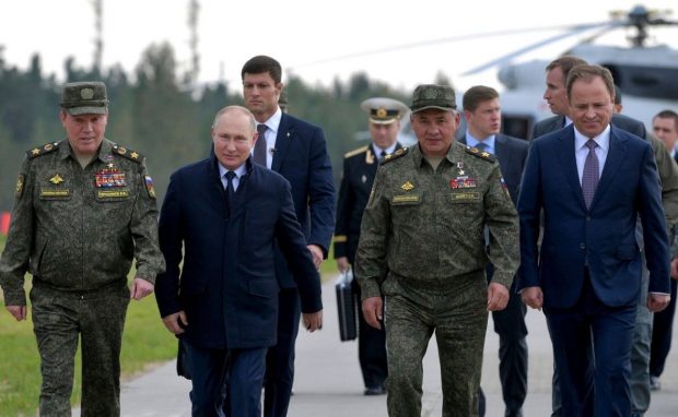 Ce mutări ar putea face Putin, ca alternativă la o invazie: recunoașterea regiunilor separatiste din Ucraina și menținerea de trupe în Belarus, printre alternative