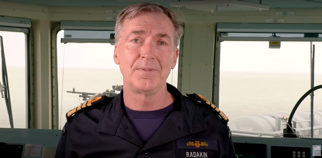 Submarinele rusești amenință rețeaua subacvatică de cabluri de internet, avertizează șeful apărării din Marea Britanie