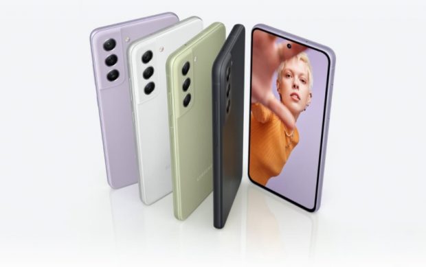Samsung a lansat primul smartphone din 2022, Galaxy S21 FE. Prețul e mai mic decât cel al seriei Galaxy S21