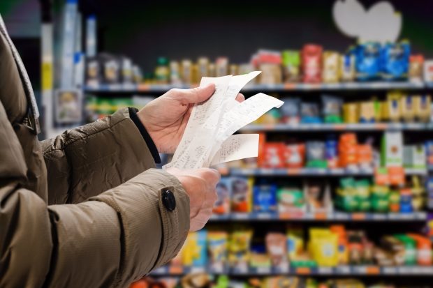 Prognoza Comisiei Europene pentru România: Preţurile vor continua să crească în 2022, mai ales cele la alimente