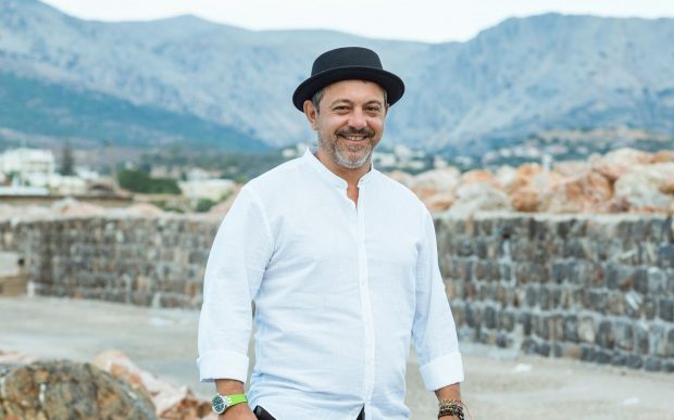 Sorin Bontea, prima oară în Grecia datorită emisiunii „Chefi fără limite”. „Nu m-a atras această destinație până acum”