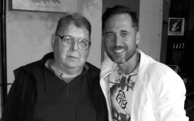 Tatăl lui Dinu Maxer a murit. Mesajul cântărețului: „A fost și dur cu mine în adolescență. Nu era genul care lăuda sau felicita”