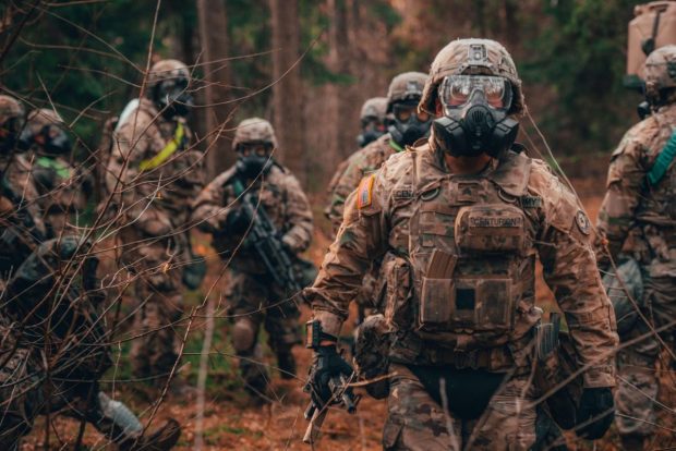INTERVIU. „Dacă Rusia continuă poziția revizionistă, securitatea României este șubrezită, indiferent de câte divizii NATO vin în țară”