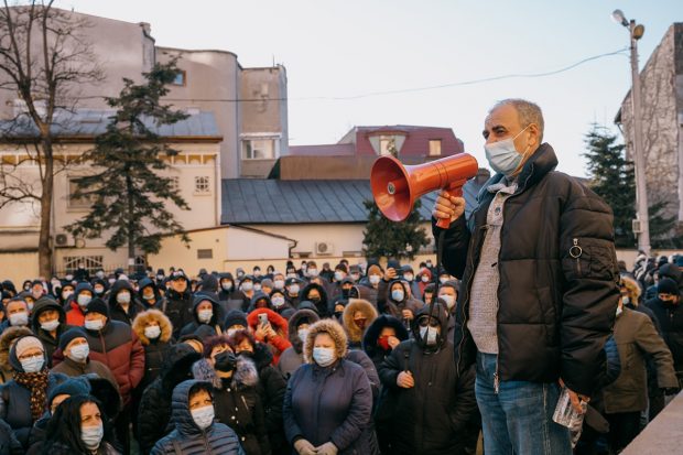 Ce spunea Vasile Petrariu în 2020, în mandatul lui Firea, când un alt lider sindical reclama defecțiunile vehiculelor: „Informații false, cu scopul de a crea panică”
