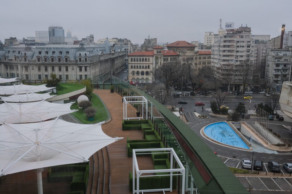 Incursiune de o oră și jumătate în culisele Teatrul Național din București. Vizită inedită în cetatea lui Radu Beligan și Gheorghe Dinică