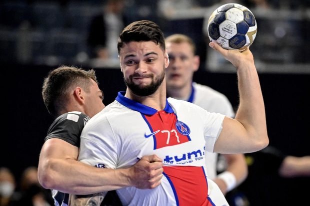 Handbalist de la PSG, înjunghiat chiar în noaptea de Revelion, la Paris! Cum se simte sportivul