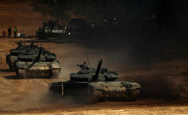 Armata Rusiei vs armata Ucrainei. Ce capacitate militară au cele două țări și cum stă România