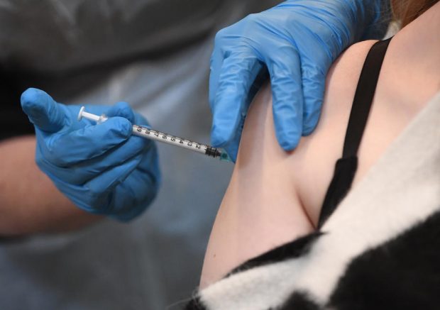 Despăgubire pentru familia unei femei din Singapore care a murit la 4 zile după ce s-a vaccinat anti-COVID