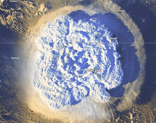 NASA: Erupția vulcanului din Tonga, mai puternică decât o bombă atomică