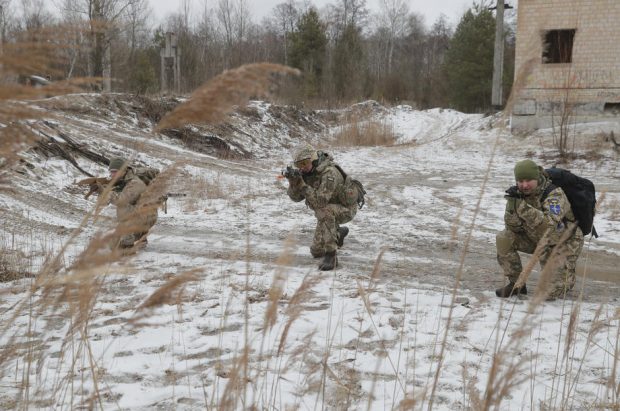 Ministrul Apărării: În acest moment România nu este în situația de a intra în război, nici dacă Rusia invadează Ucraina