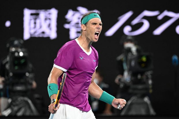 Nadal, record de grand slam-uri câştigate, după ce l-a învins pe Medvedev în finala Australian Open
