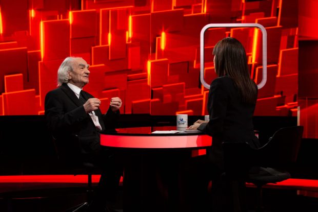 Leon Dănăilă i s-a confesat lui Denise Rifai: „Am și cerșit ca să trăim. Pentru a publica o carte, am vândut apartamentul”