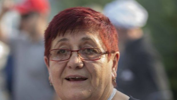 Elvira Chilaru, jurnalistă româncă din Transcarpatia ucraineană: „Aici e stare de război. S-au format cozi uriașe la bănci”