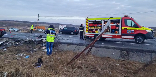 Cum s-a produs accidentul cu șapte morți din județul Iași. Ambulanța a evitat impactul în ultimul moment