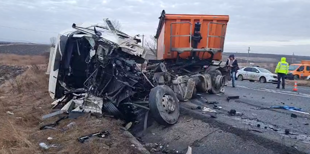 Cine sunt cele 7 persoane care au murit în accidentul din Iași. Primar: „Toți erau tineri, toți cu familii”