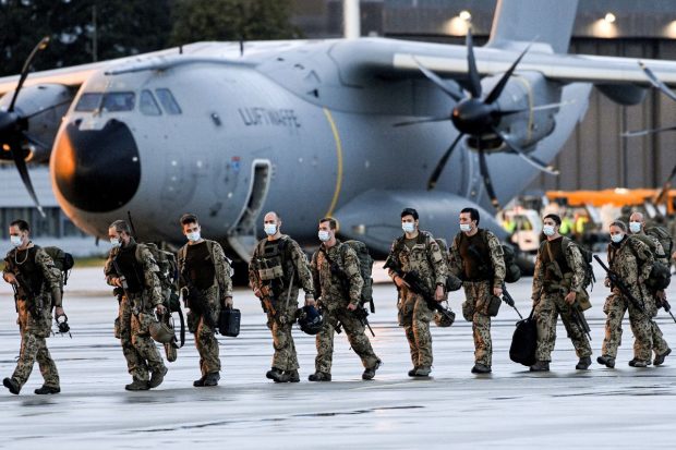 „Forța militară nu e doar malefică, ci și inutilă”. De ce are Germania o poziție conciliantă față de Moscova în criza ucraineană
