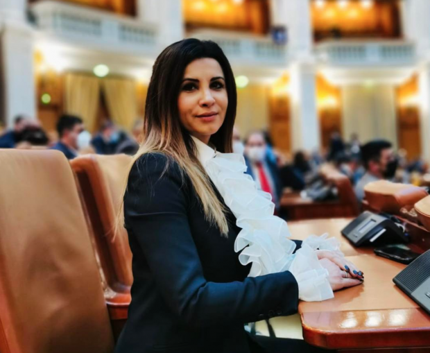 Cum pică din cer 270.000 de lei. Problemele din declarațiile de avere ale deputatei PSD Mirela Furtună