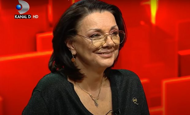 Motivul pentru care Carmen Tănase nu vrea să intre în politică, deși i s-a propus de multe ori: „Eu nu am muncit o viață să vină unii să-mi facă imaginea praf”