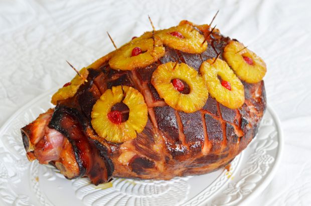Ce se întâmplă dacă ții carnea în suc de ananas