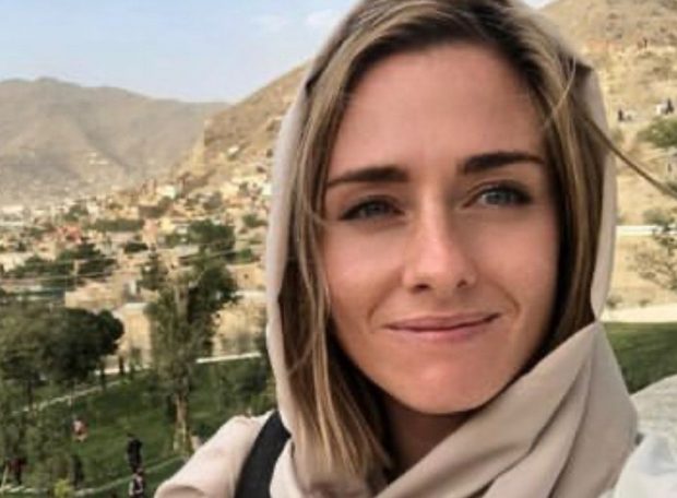 Jurnalista însărcinată, primită în Afganistan după ce n-a putut ajunge în țara sa din cauza restricțiilor, poate reveni în Noua Zeelandă