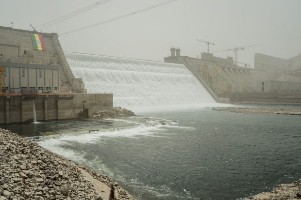 Etiopia a început să producă energie electrică la cea mai mare hidrocentrală din Africa