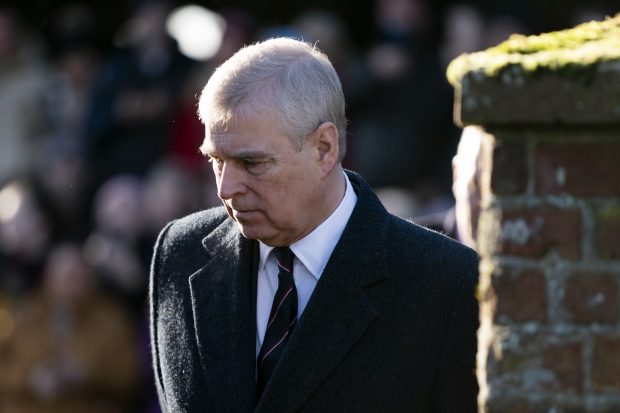 Prințul Andrew a încheiat un acord civil cu femeia care îl acuză de abuzuri sexuale. Ce prevede înțelegerea