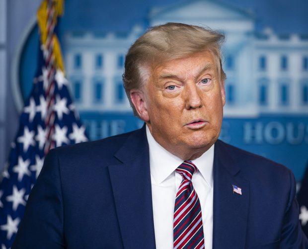 Trump, dat în judecată pentru defăimare de o femeie care îl acuză de viol, a depus mărturie în faţa justiţiei