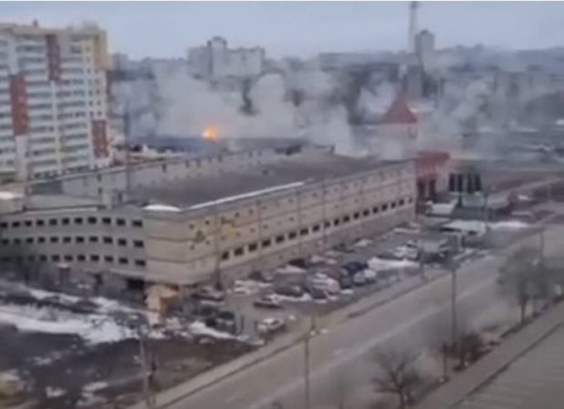 Bombardamente în Harkov. Orașul ucrainean, sub asalt violent al Rusiei. Oficialii anunță zeci de morți și sute de răniți