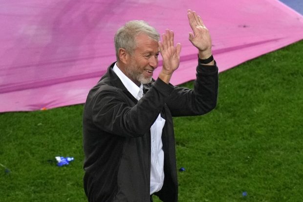Roman Abramovici a anunțat că renunţă la conducerea clubului Chelsea Londra după 20 de ani
